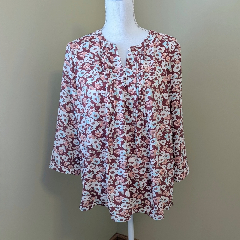 Croft & Barrow Floral Women's Top - Size Large